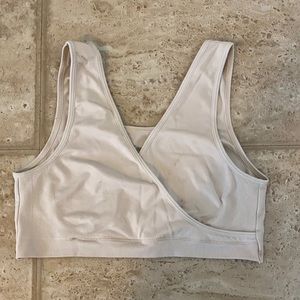 Nursing bra, S.